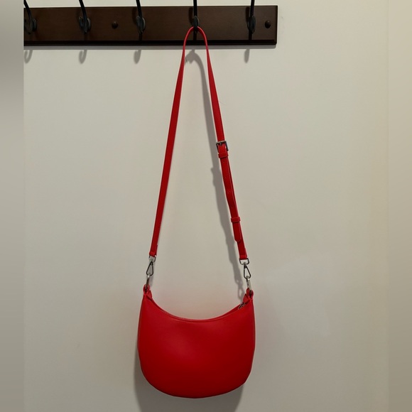 Melie Bianco red purse! Used once. New condition. - Picture 2 of 3